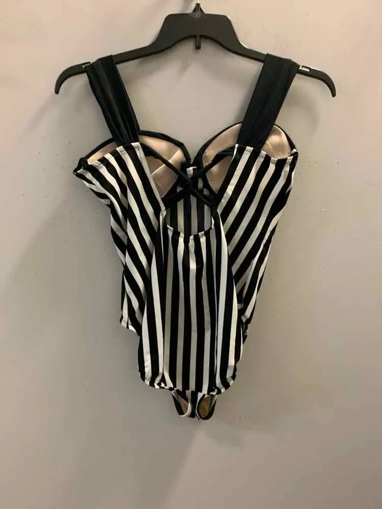 MIRACLESUIT Swimwear Size 16 BLK/WHT Stripe SPAGHETTI STRAP Swimsuit