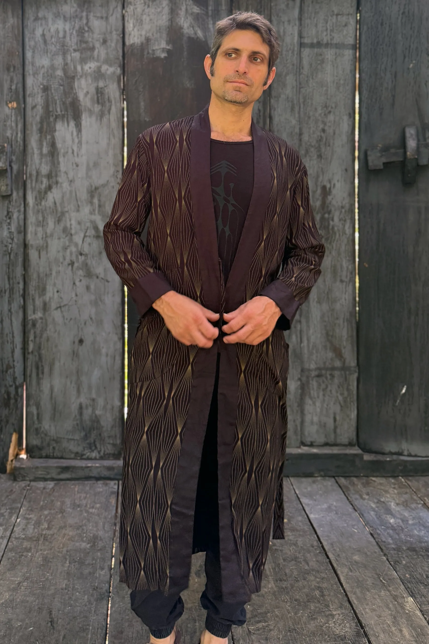 Smokin' Robe - Black w/ Diamond Deco Tan